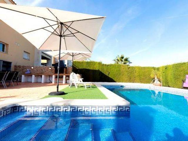 4 Dormitorio Villa Miami Platja CataluñaCatalonia 98304029