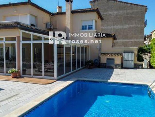 4 Dormitorio Villa Roses Girona LS88747660