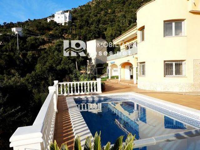 4 Dormitorio Villa Roses Girona LS96329366