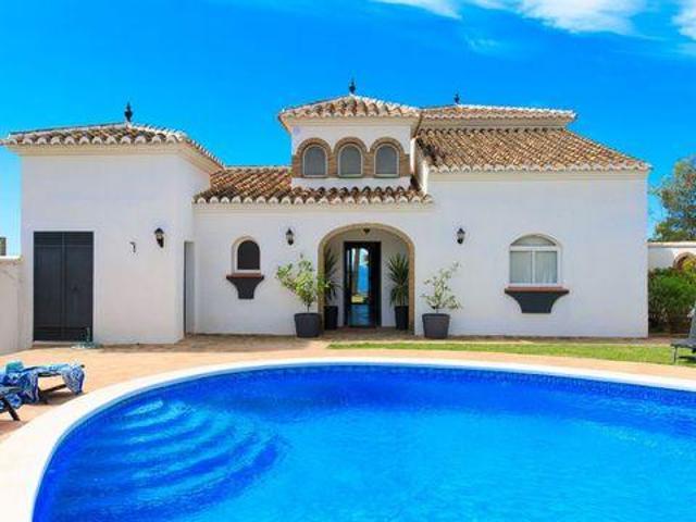 4 Dormitorio Villa Torrox Andalucía 98303684