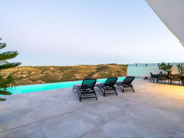 4 dormitorios Villa Alicante En venta