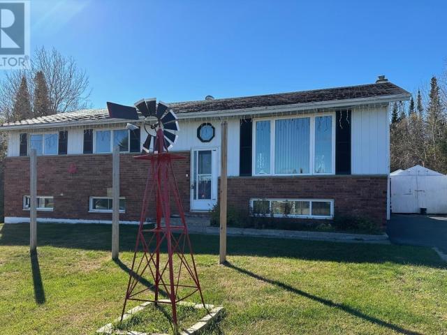 4 East Grove Crescent