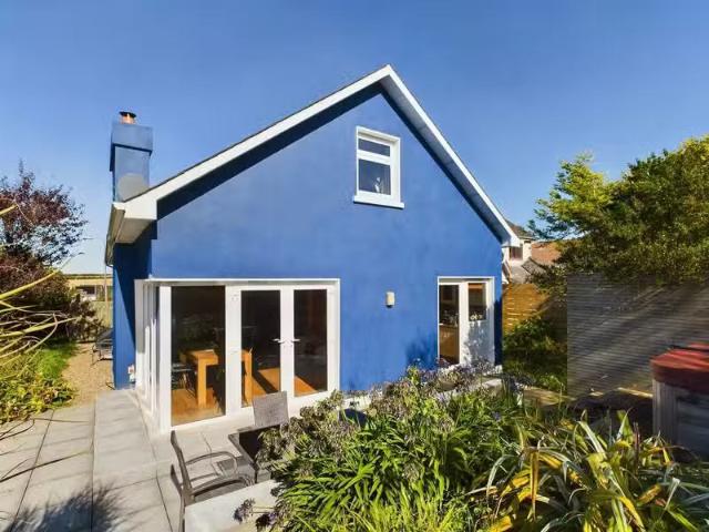 4 Fieldstone, Tramore, Co. Waterford, X91X6X9 is for sale