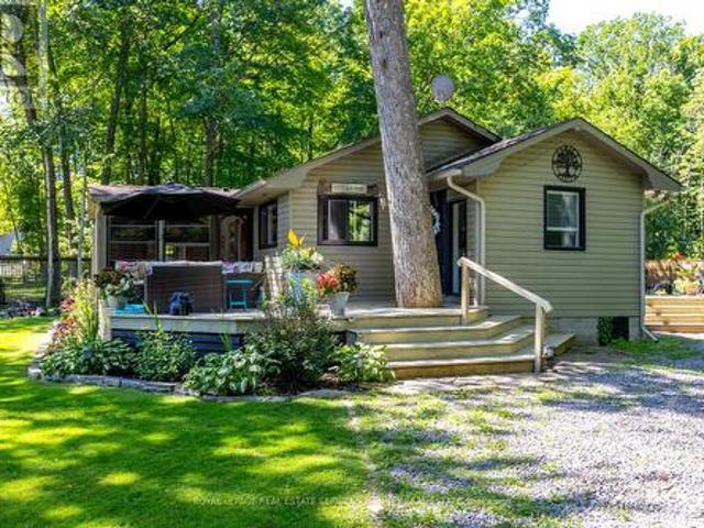 4 Fire Route 103C Road, Galway Cavendish And Harvey, ON, K0M 1A0 house for sale | Listing ID X12130 | Royal LePage
