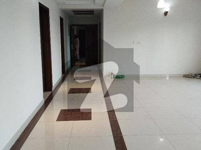 4 Floor 3 Bedroom Apartment Available For Sale In Askari 11