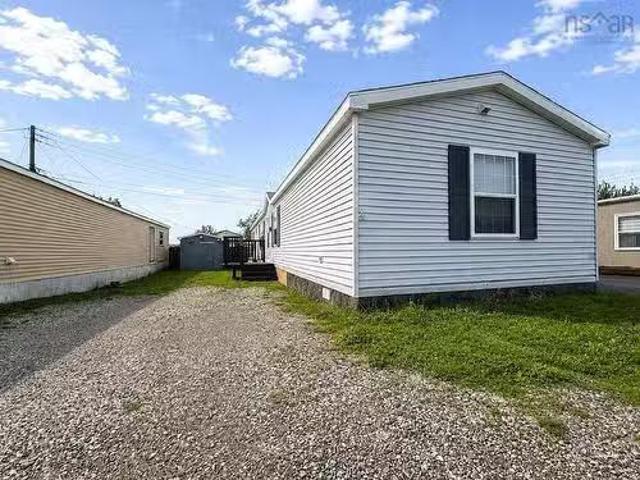 4 Fourth Avenue, Sydney, NS, B1P 7A3 house for sale Listing.