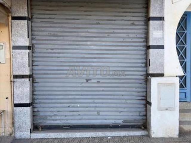 4 garages à vendre à Nador, titre magasin