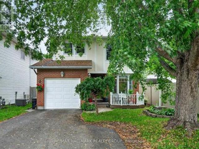 4 Gowrie Drive, Ottawa, ON, K2L 2S4 house for sale | Listing ID X13444 | Royal LePage