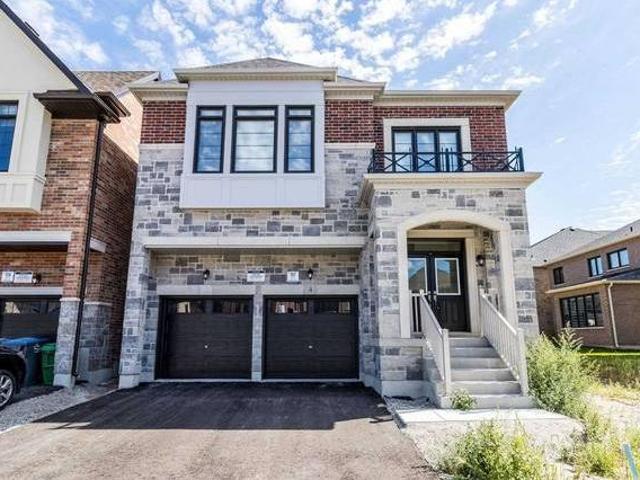 4 Ixworth Circle Upper Brampton ON L6Y 0E4 5 Bedroom House for 4800 month