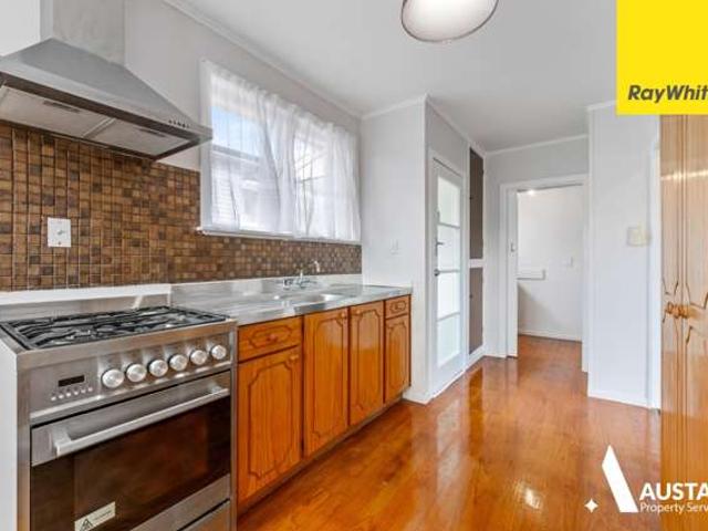 4 Jamaica Place, Blockhouse Bay, Auckland City