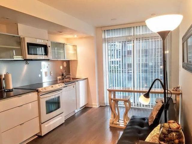 4 K Spadina Avenue 729 Toronto ON M5V 3Y9 1 Bedroom Condo for Rent for 1600 month