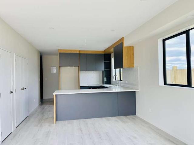 4 Kaapehu Street, Drury, Papakura