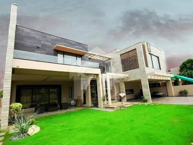 4 Kanal Fully Furnished Modern House For Sale