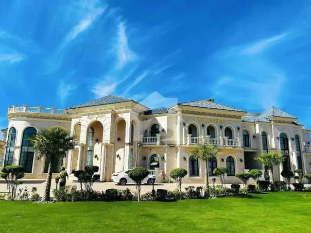 4 Kanal Farm House For Sale At Prime Location In Gulberg Greens Islamabad