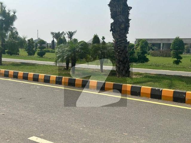 4 Kanal Farm House Plot For Sale