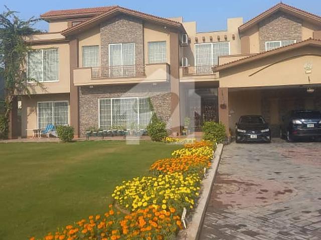 4 Kanal Luxury Designer Beautiful Farmhouse For Sale On Investor Price In Gulberg Greens