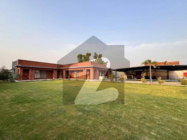4 Kanal Luxury Executive Farmhouse for Sale Prime Location, Thethar Bedian Road