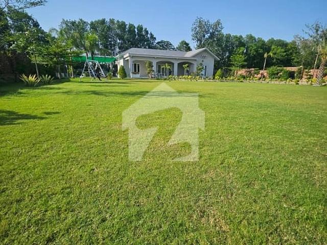 4 Kanal Luxury Farmhouse For Sale On Bedian Road Prime Location