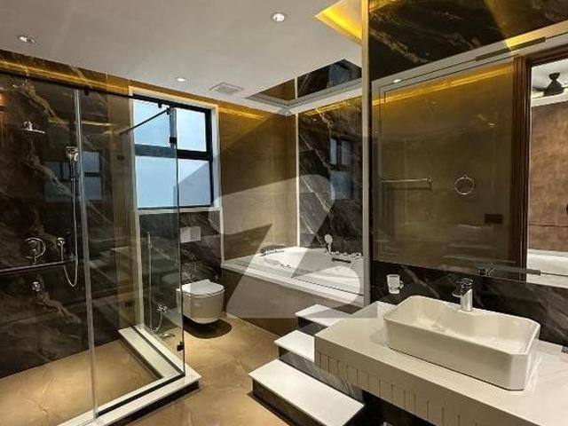 4 Kanal Luxury House Available For Sale In Abdullah Garden Ayesha Block East Canal Road Faisalabad Abdullah Gardens