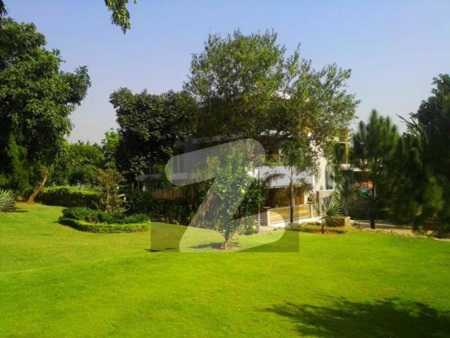 4 Kanal Prime Location House Is For Sale In F 7
