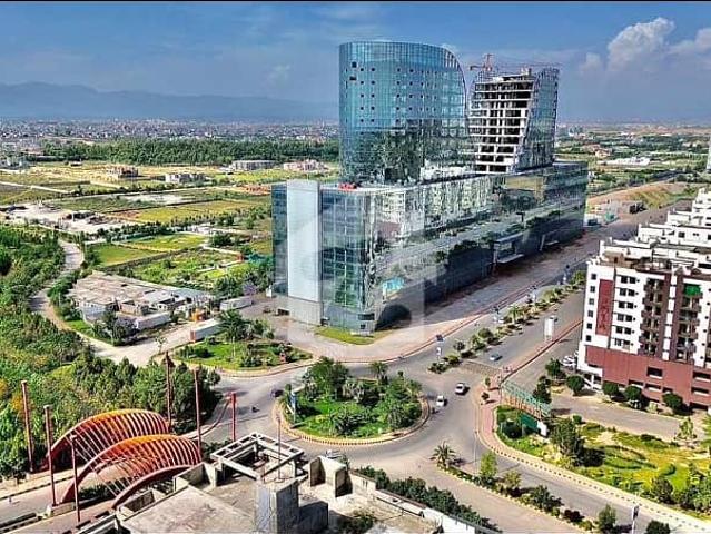 4 Kanal WITH EXTRA LAND PAID Block C Gulberg Green Farmhouse Land