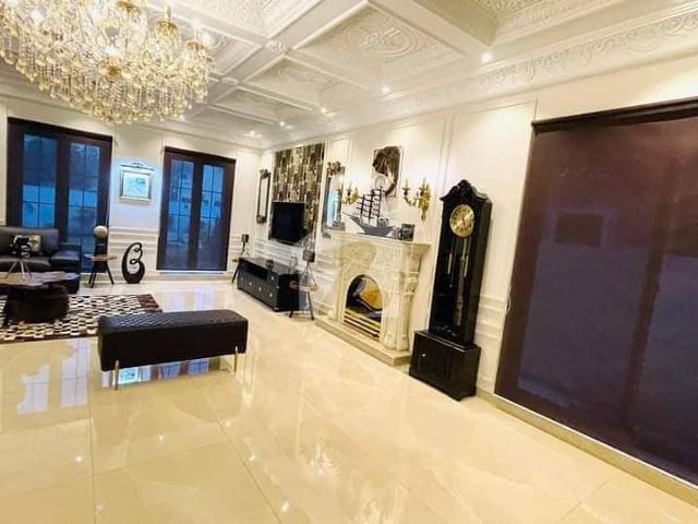4 Kanal 2 Kanal Constructed + 2 Kanal Landscaped Lawn