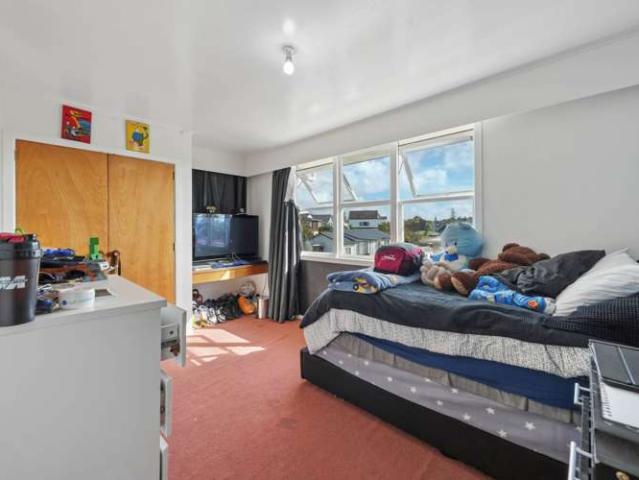 4 Kaweka Street, New Lynn, Waitakere City