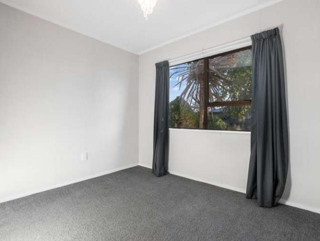 4 Kirkcaldie Grove, Levin, Horowhenua