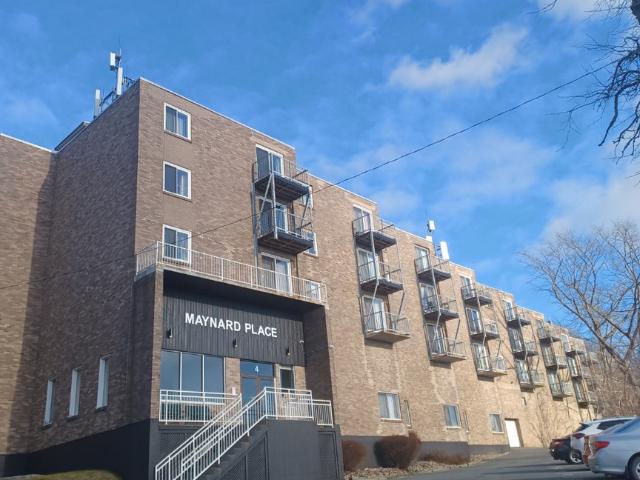 4 Lakefront Road 209 4 Lakefront Road Apartment for Rent