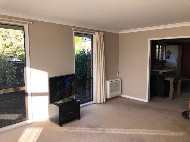4 Leonard Place