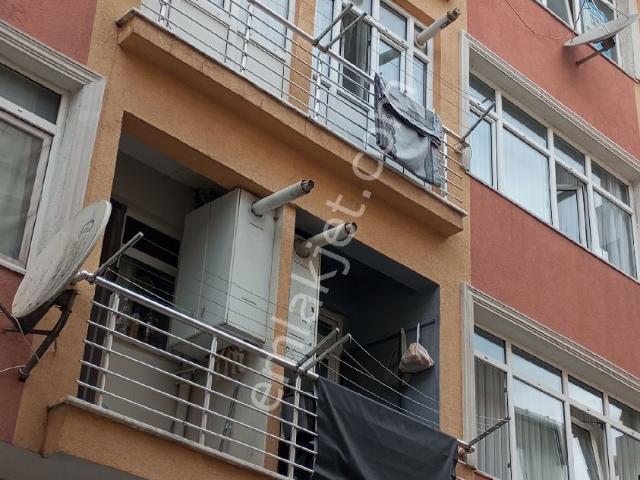4.levent Çeliktepe Merkezde 2+1 75 M2 Balkonlu Masrafsız Ferah Daire