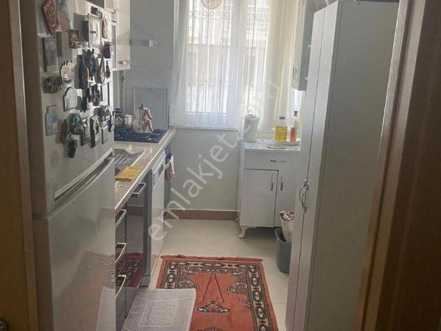 4.levent Emniyetevlerinde 2+1 90m2 Köşe Kiralık Daire
