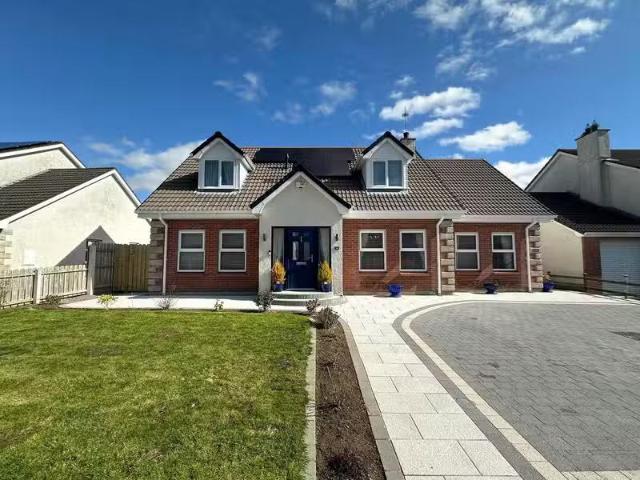 4 Litchfield Park