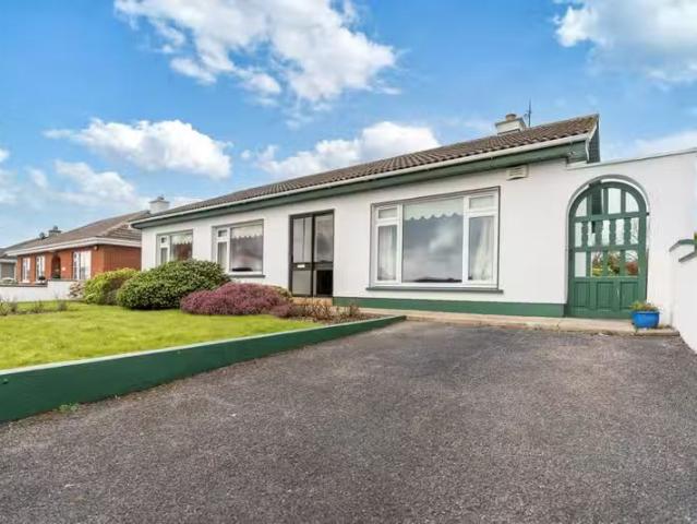 4 Love Lane, Charleville, Co. Cork, P56NN56 is for sale