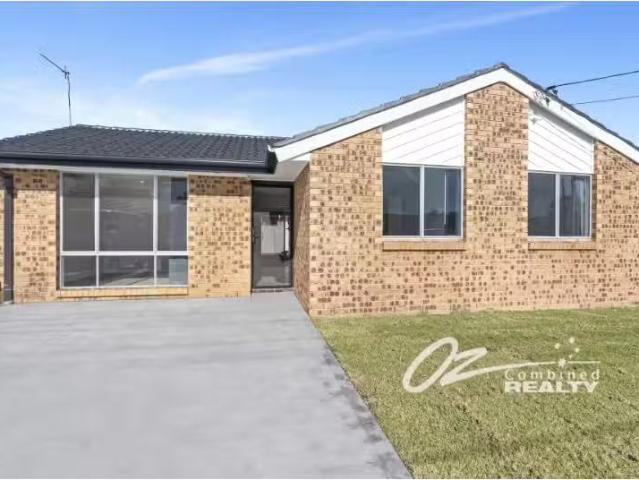 4 Penguin Street, Sanctuary Point Apartment for rent Listed b.