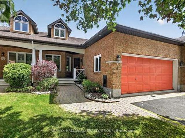 4 Peregrine Crescent, Ottawa, ON, K2M 2T3 house for sale | Listing ID X13173 | Royal LePage
