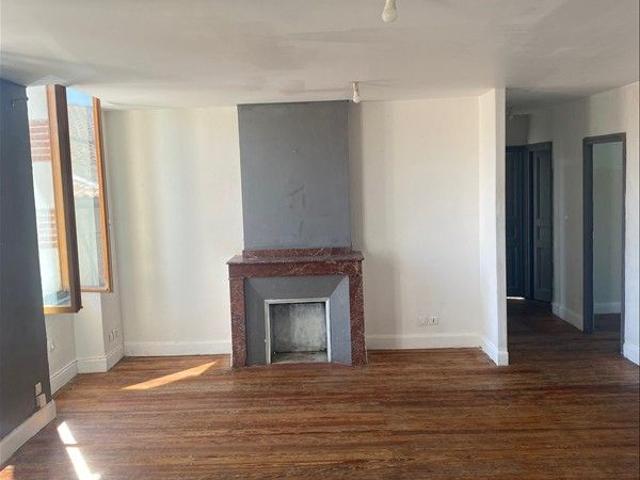4 pièces 77 m² 1er étage Colocation autorisée