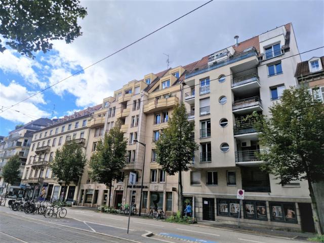 4 PIECES 78 m2 + Terrasses à vendre STRASBOURG HALLES
