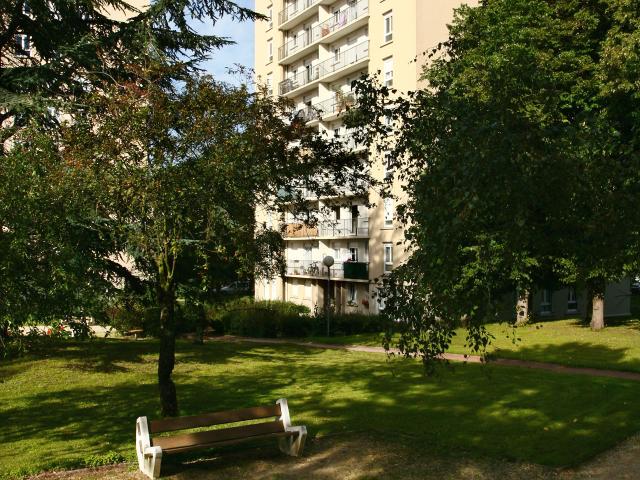4 pièces · 84 m²
