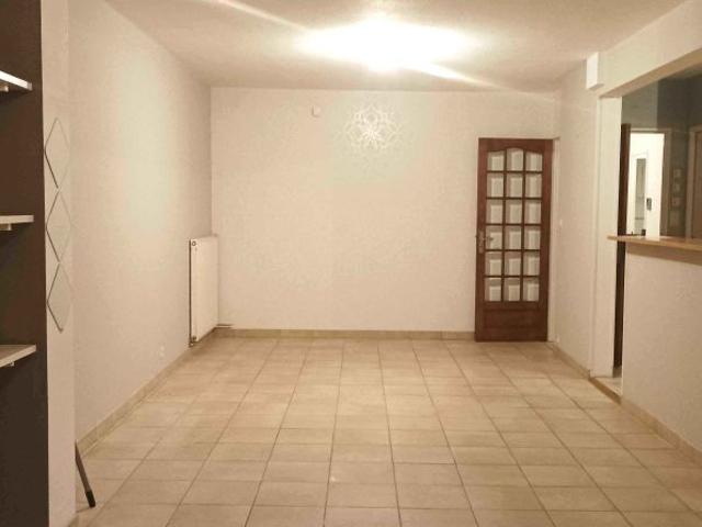 4 pièces 97 m² RDC Colocation non autorisée