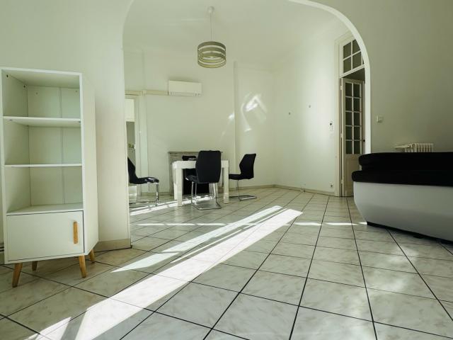 4 pièces 114 m2 Nice Liberation