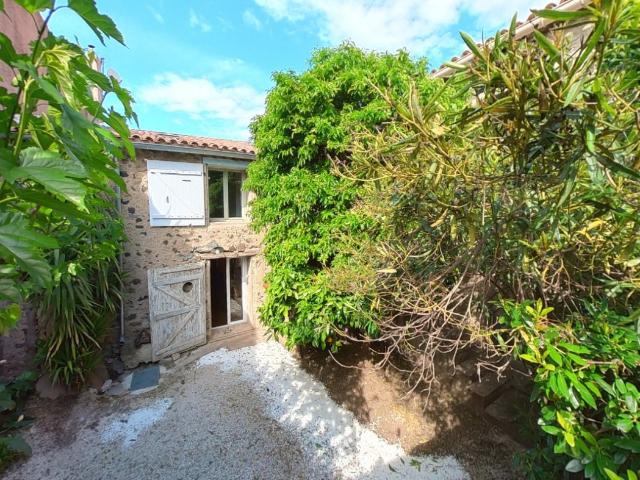 4 pièces, 140 m2 Maison de village à vendre à Lezignan la cebe 280 000 €