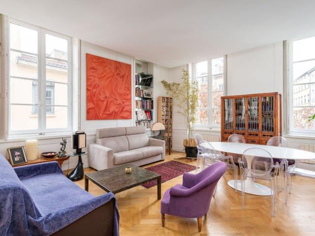 4 pièces / 2 chambres possibilité 3 112 m²