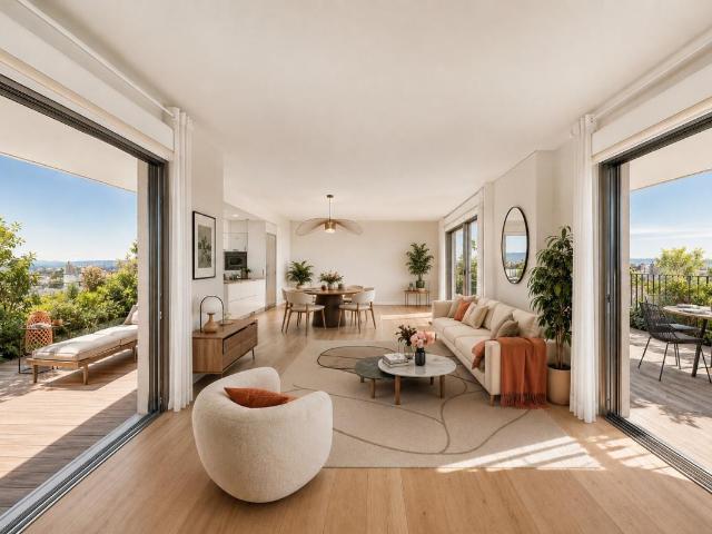 4 PIECES TRAVERSANT EN DERNIER ETAGE