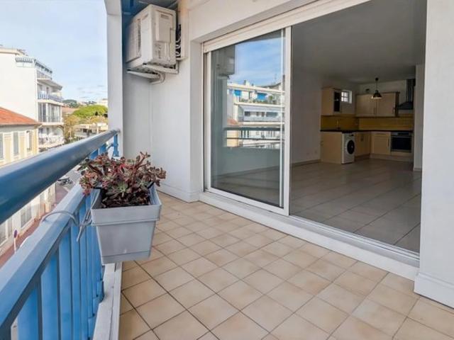 4 pièces avec terrasse, parking et cave