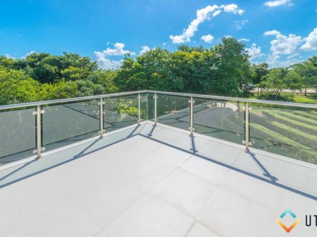 4 PIECES AVEC TERRASSE