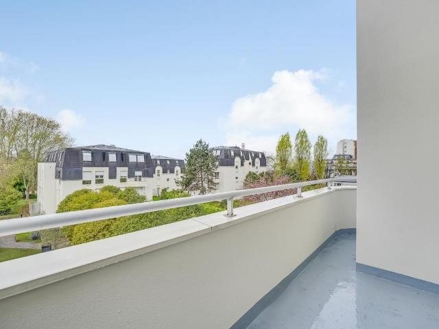 4 pièces balcon cave parking La Garenne Colombes
