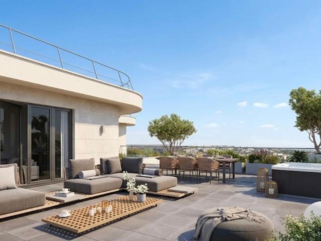 4 PIECES DUPLEX EN DERNIER ETAGE AVEC TERRASSE