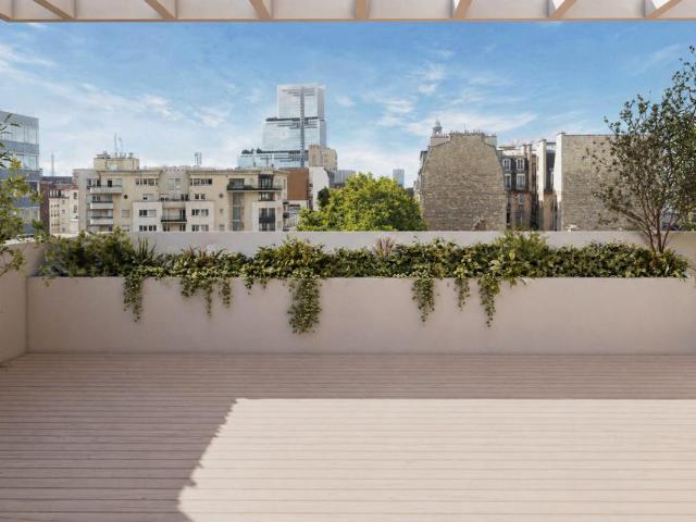 4 PIECES EN ETAGE AVEC TERRASSE