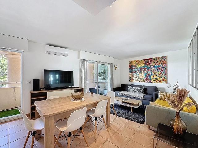 4 pièces joliment décoré à 200m des plages du Moure Rouge